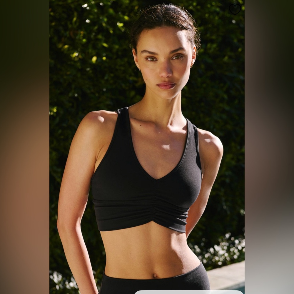 Alo Yoga Wild Thing Bra - Picture 2 of 7